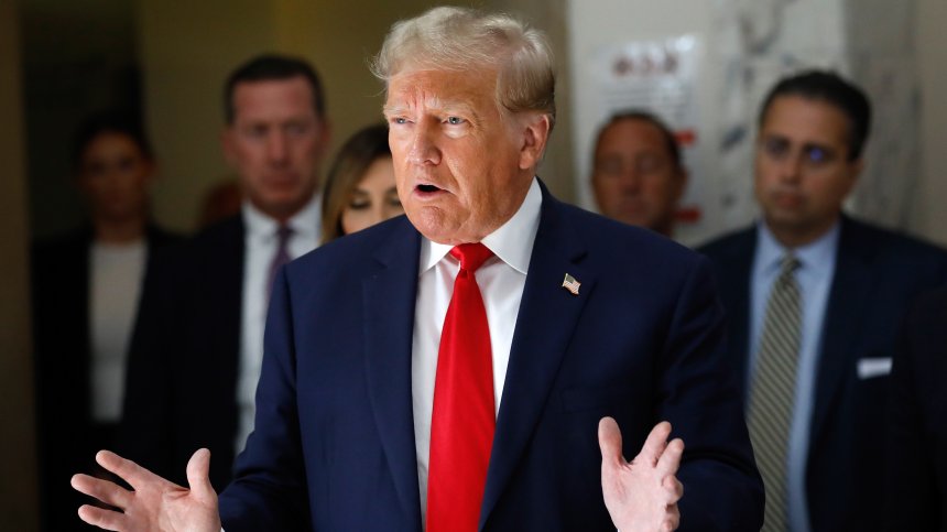 Тръмп издал класифицирана информация за ядрени подводници на САЩ?