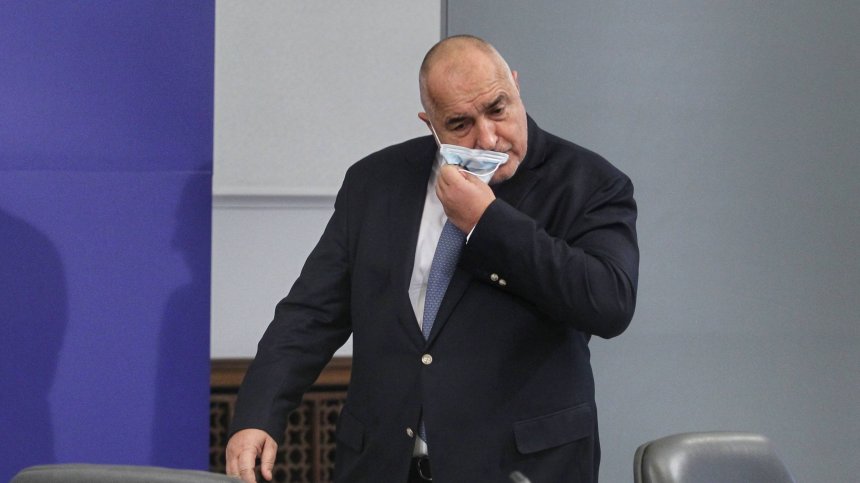 Борисов: Мутрите не са при нас, а при Радев и Слави