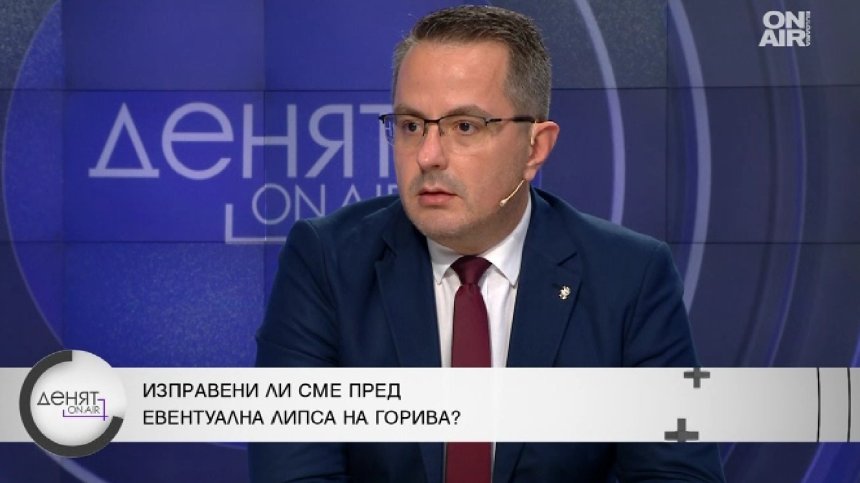 Цончо Ганев: Сделката за "Лукойл" е задвижена и нищо не зависи от България