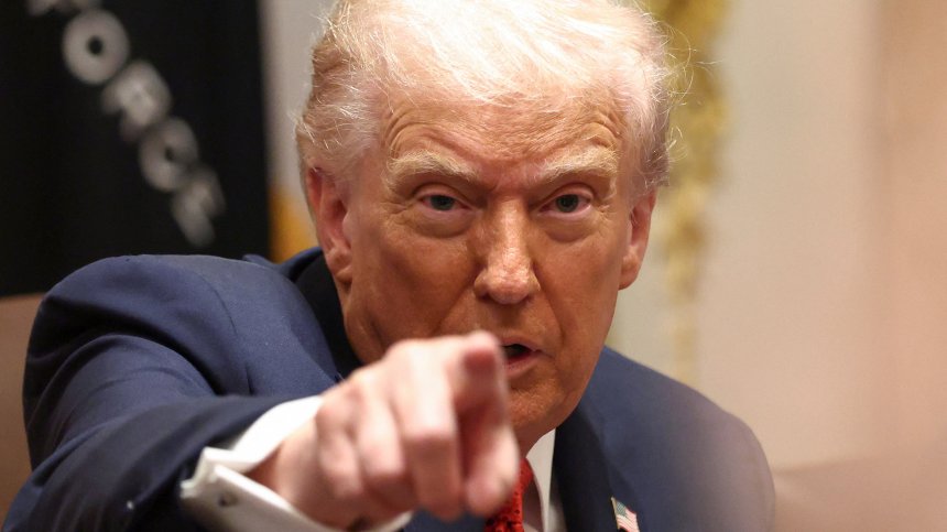 Тръмп заплаши "Хамас" с унищожение, ако не спази примирието