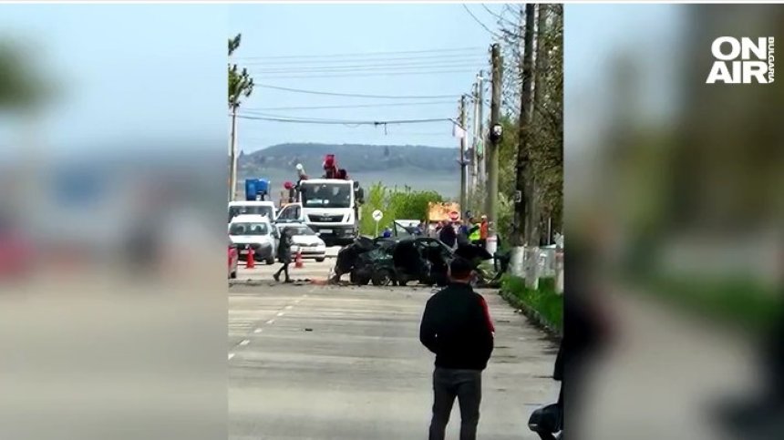 Серия инциденти на пътя, двама загинаха при катастрофи