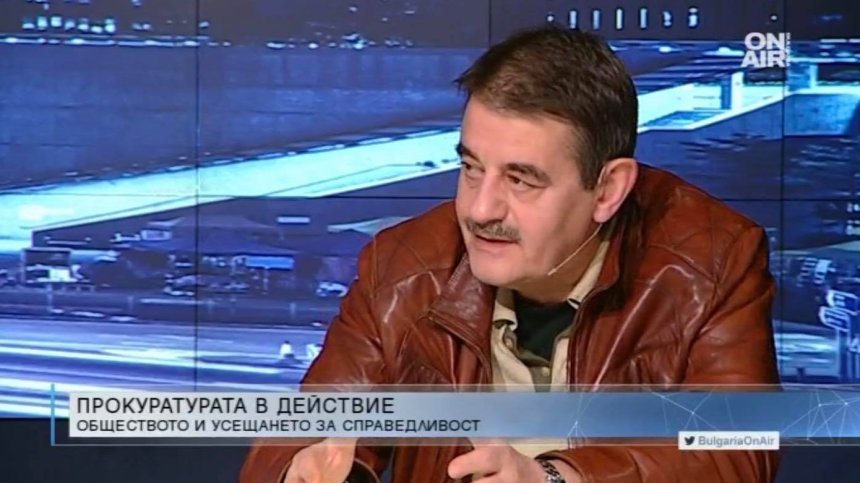 Журналист: Филма между Радев и Борисов го гледаме от 3 години