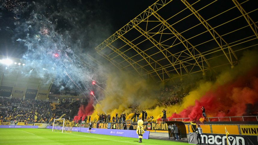 Меле между фенове на "Ботев" (Пд) и "Локомотив" (Пд) преди мача