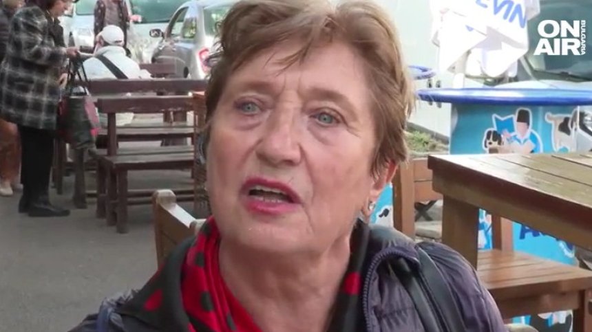 Липсата на коледни добавки разочарова пенсионерите: Това е гавра, ние сме си ги заслужили