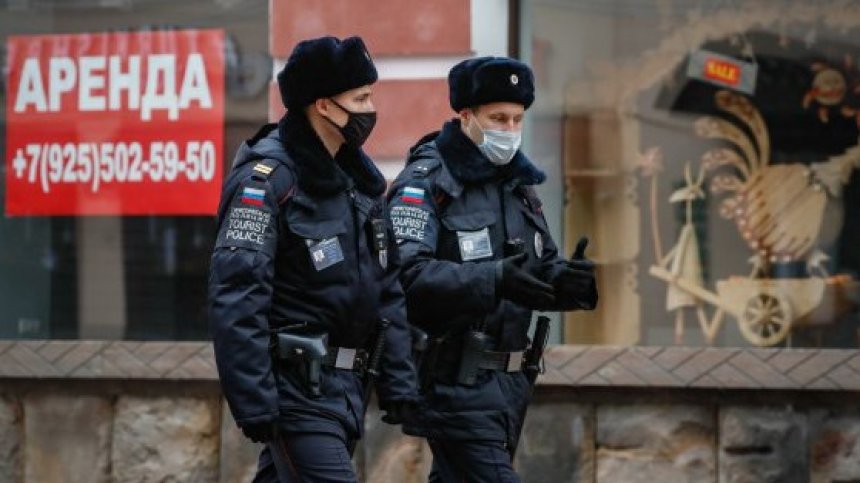 Мъжът, похитил 6 деца в Санкт Петербург, се предаде на полицията
