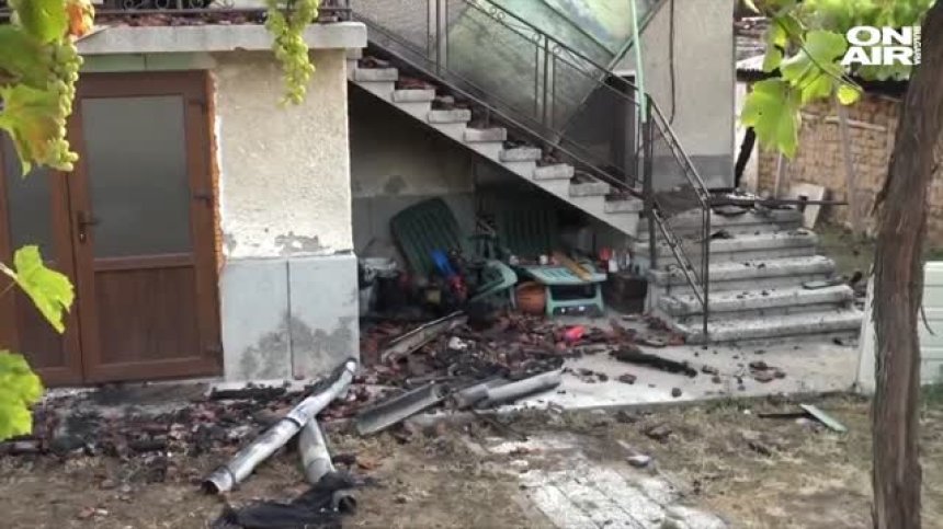Безсънна нощ и частично бедствено положение в Старосел заради пожара