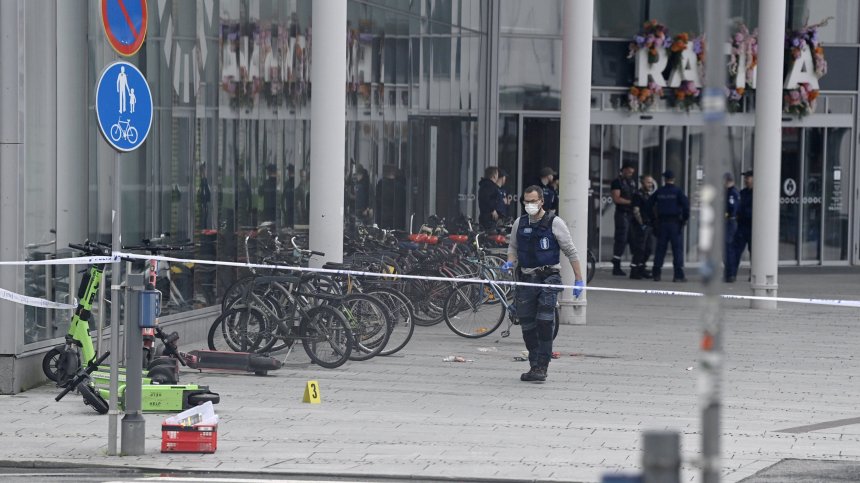 Няколко души са намушкани с нож в мол във Финландия (СНИМКИ и ВИДЕО)