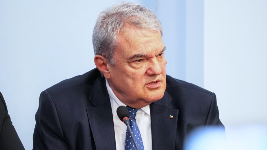 Румен Петков посети Москва за Международната конференция