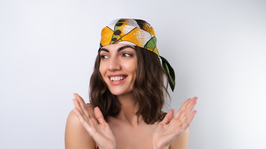 Стилни начини да носим шалче на главата