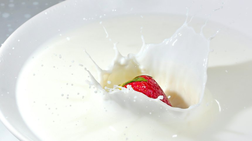 Ползи от прясното мляко - защо да го включим в менюто си?