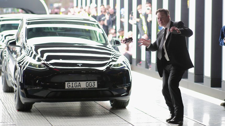 Южнa Kopeя глобява Tesla с $2,2 млн. - излъгала за oбxвaтa нa шoфиpaнe с едно зареждане