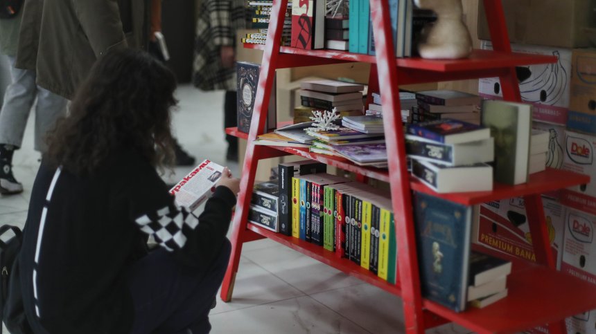 Ето кои са най-търсените заглавия на "Алея на книгата"