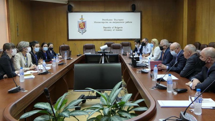 МВР: Имаме необходимата организация за изборите, включително и разследващи полицаи