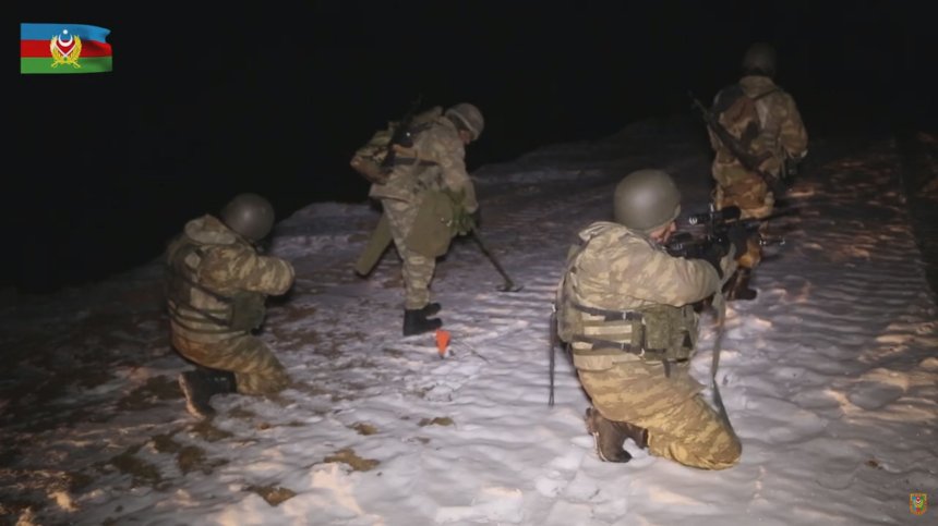 Азербайджански военни навлязоха в последния район в Нагорни Карабах