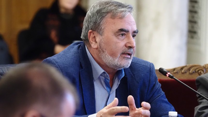 Задава се бум на болни от грип. Доц. Кунчев: Хората не ходят на лекар по празниците