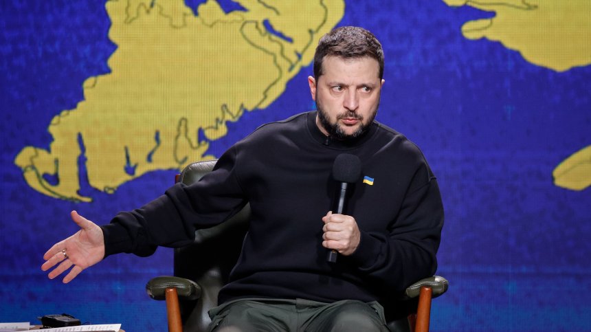 Зеленски: Защитаваме се с всякакви дронове от руските атаки