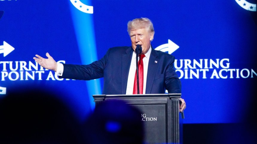 Тръмп: Има само два пола, трябва да се забрани преподаването на сексуални елементи на деца