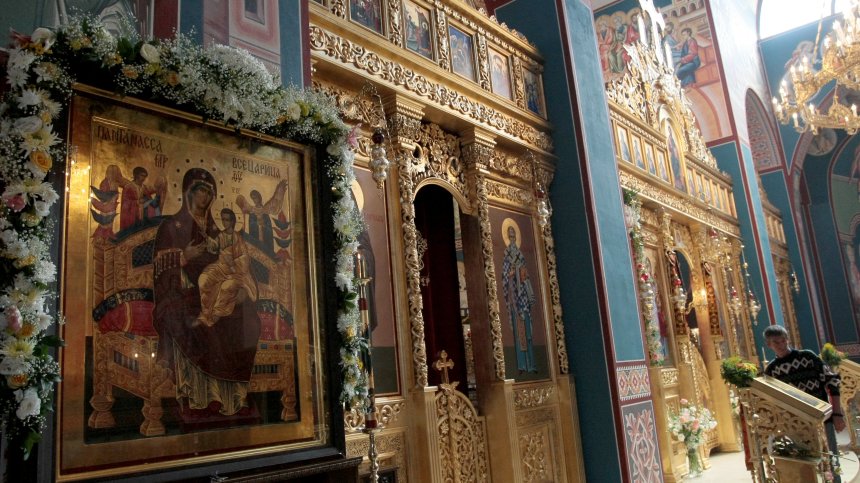 Голям празник е: Кръстовден!