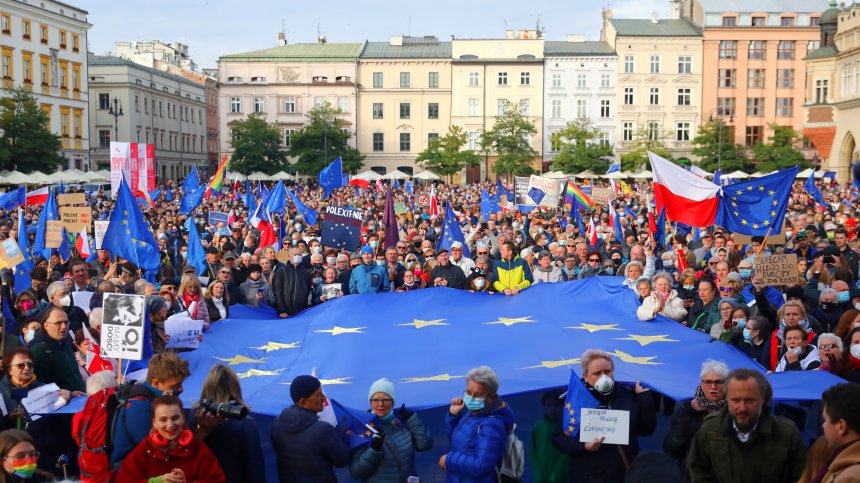 Полша може да забави преговорите за климатичен пакт на ЕС?