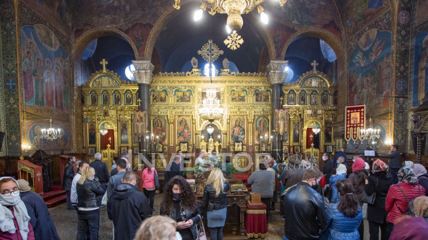 Пълни храмове в Деня на християнското семейство, Поликарп с призив към миряните