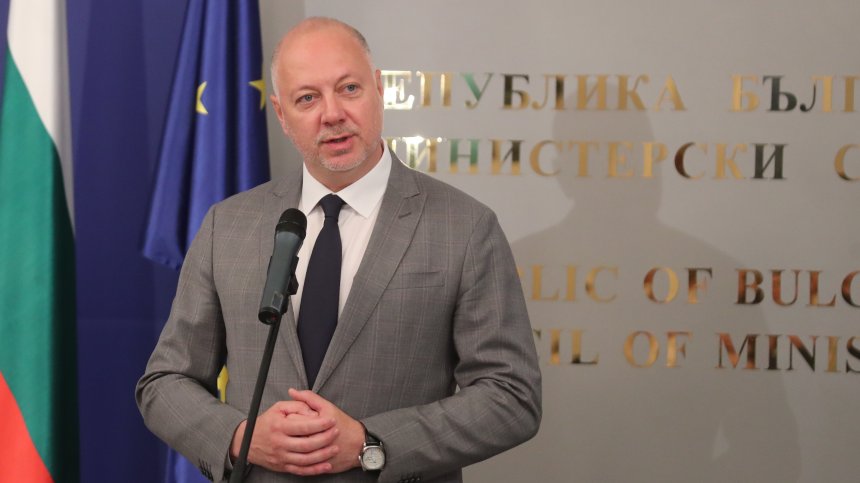 Желязков отмени заседанието на МС след среща в централата на ГЕРБ