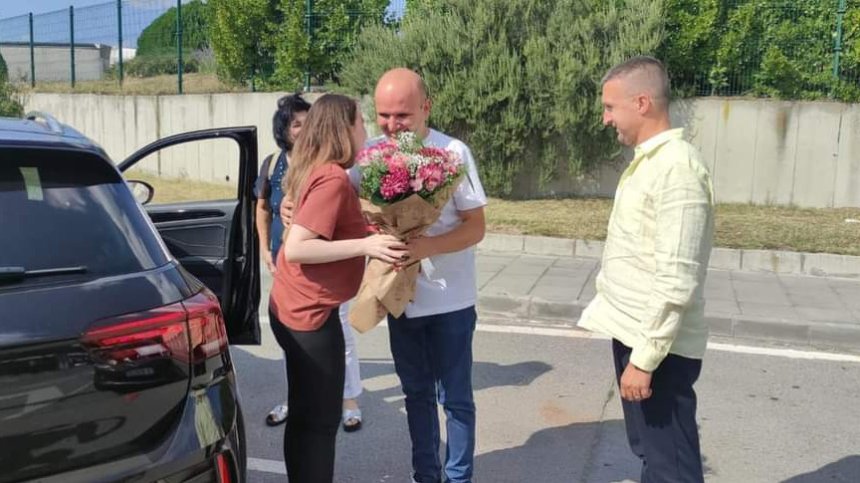 Почетно посрещане за Нургюл в родното ѝ село Крепча