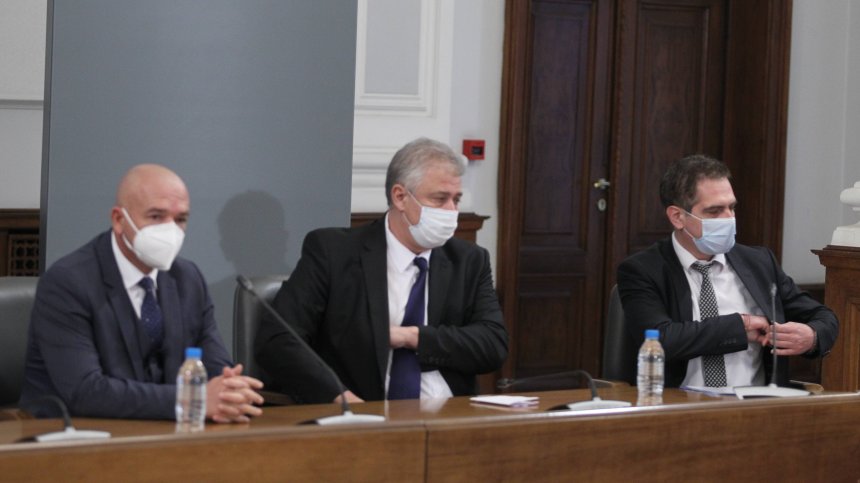 Обявиха новите по-строги мерки срещу разпространението на вируса