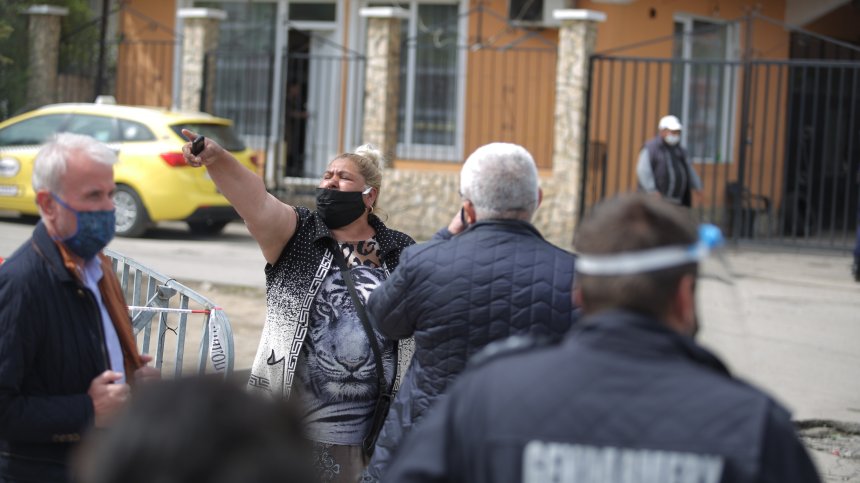 Адвокат: Блокадата на "Филиповци" и "Факултета" е незаконна, внасям жалба