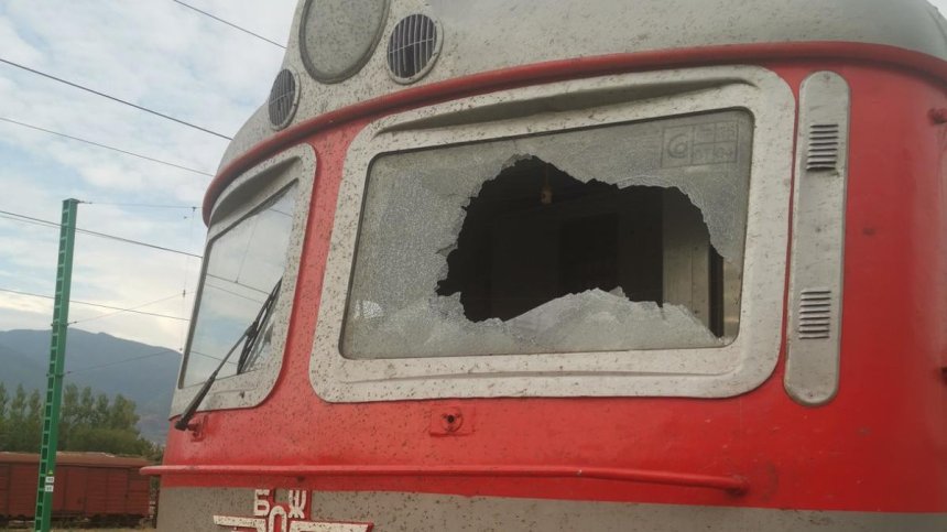 165 влака са били замервани от вандали, сочи статистиката на БДЖ