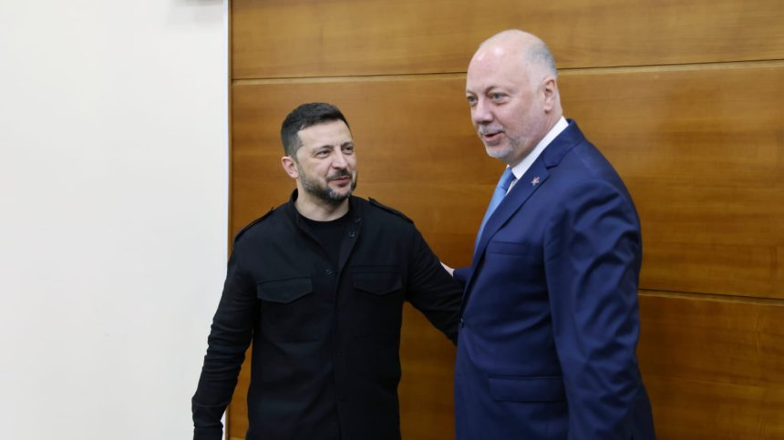 Желязков към Зеленски: България подкрепя Украйна за справедлив и траен мир