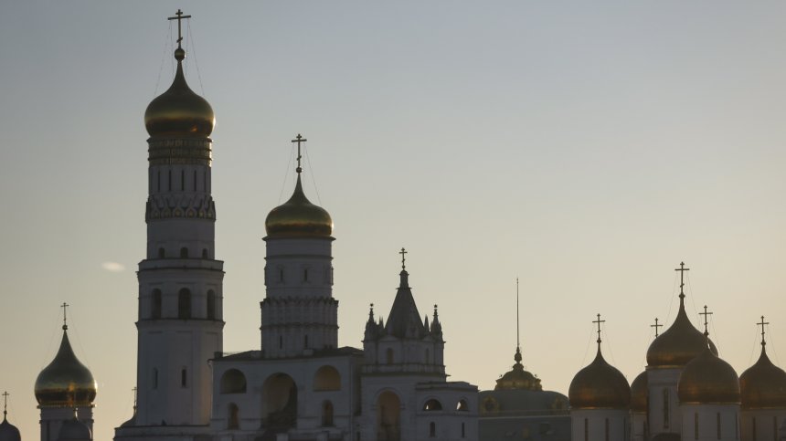 Най-малко 12 деца пострадаха при падането на покрив в училище в Русия