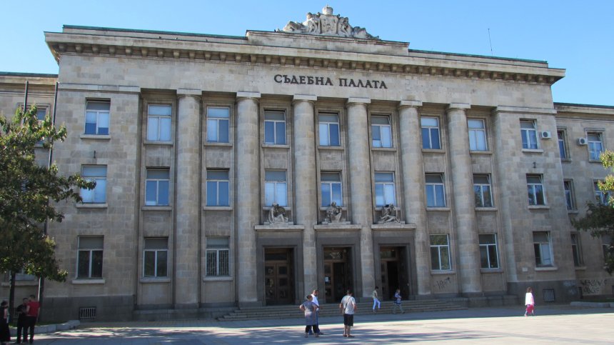 Съдът в Русе излезе с официална позиция по казуса с побоя над шефа на МВР