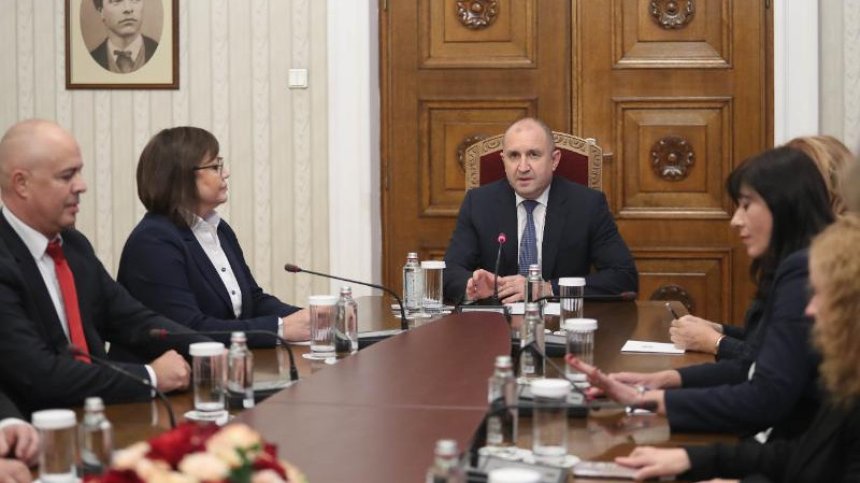 Нинова към Радев: Ще подпише ли кабинетът ви договор за оръжия за Украйна?