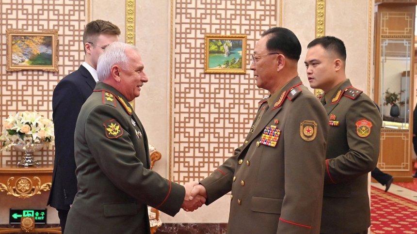 КНДР и Русия обсъждат засилване на военното сътрудничество