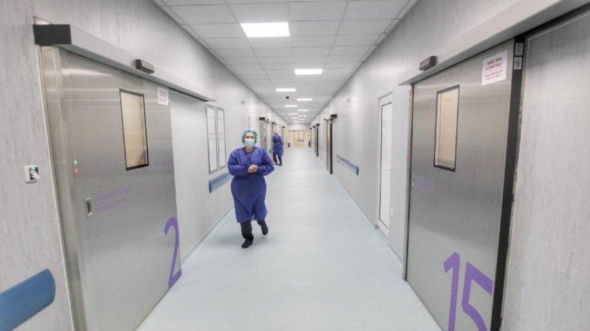 Частично се разрешават свижданията в болниците