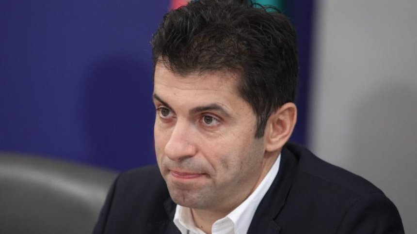Кирил Петков: В ББР са си раздавали безумни заплати от по 60 000 лв.