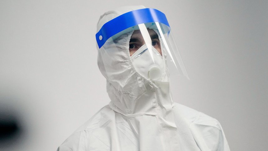 Напълно ваксинирани са с Омикрон в Румъния, пристигнали си от чужбина