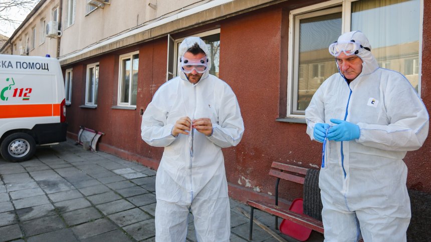 Стартира система за доброволци в болниците в борбата срещу Ковид-19