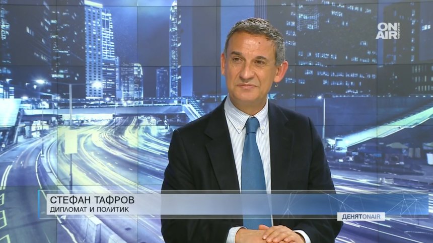 Дипломат: Путин може да прибегне до масово избиване на мирните украинци