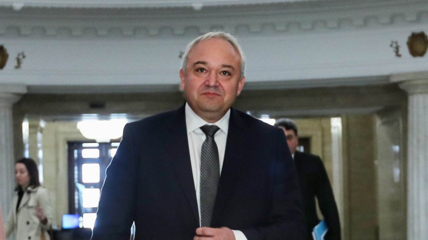 Разследват ощетил ли е Иван Демерджиев МВР с 81,5 млн. лв.