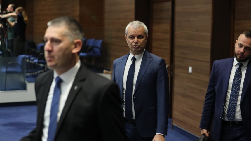 Как партиите в НС гледат на Радев - едни му подават ръка, други са резервирани