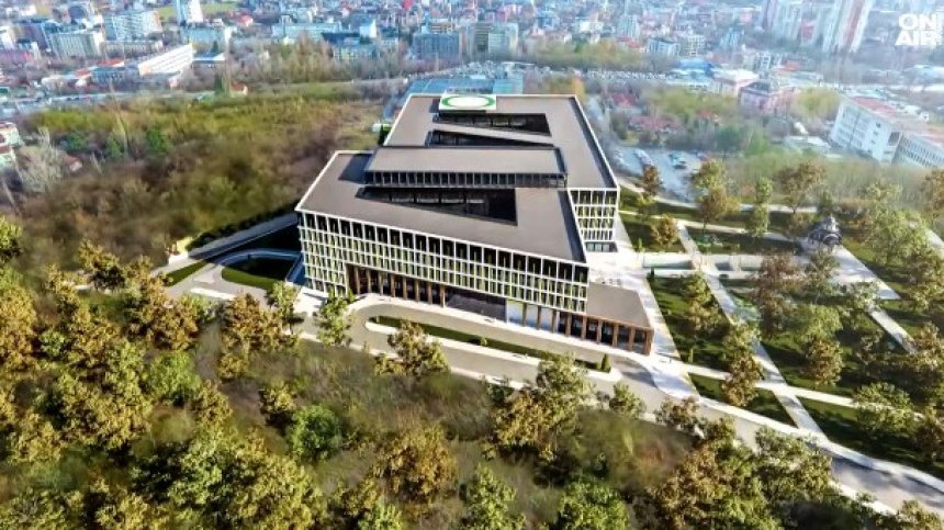 Приеха оставката на Обществения съвет - да не се засили недоверието към детската болница (ВИДЕО)