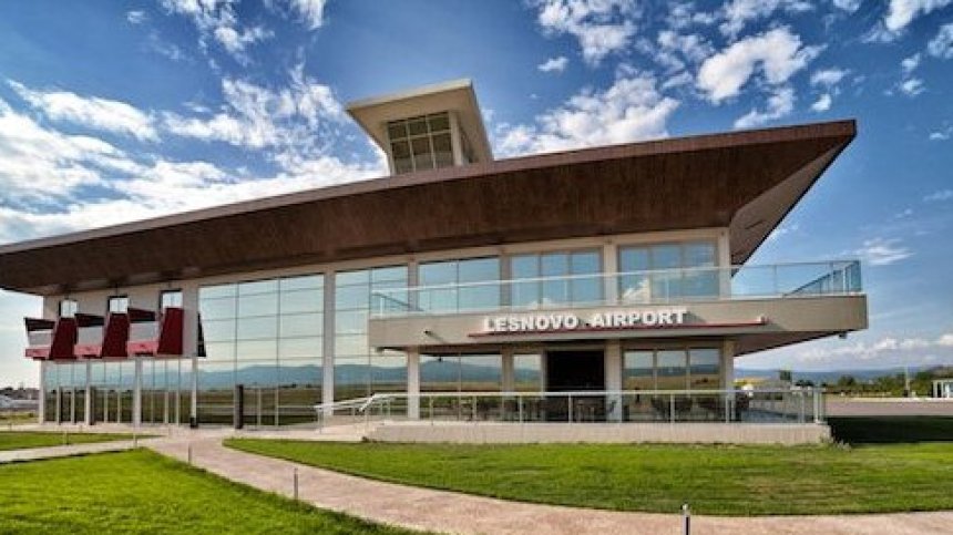 Загиналият пилот бил без каска, причината за смъртта - травма в главата (+ВИДЕО)