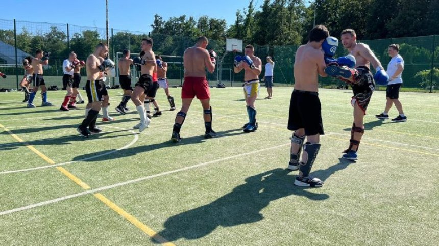Тренировки до последна капка пот на семинара на SENSHI