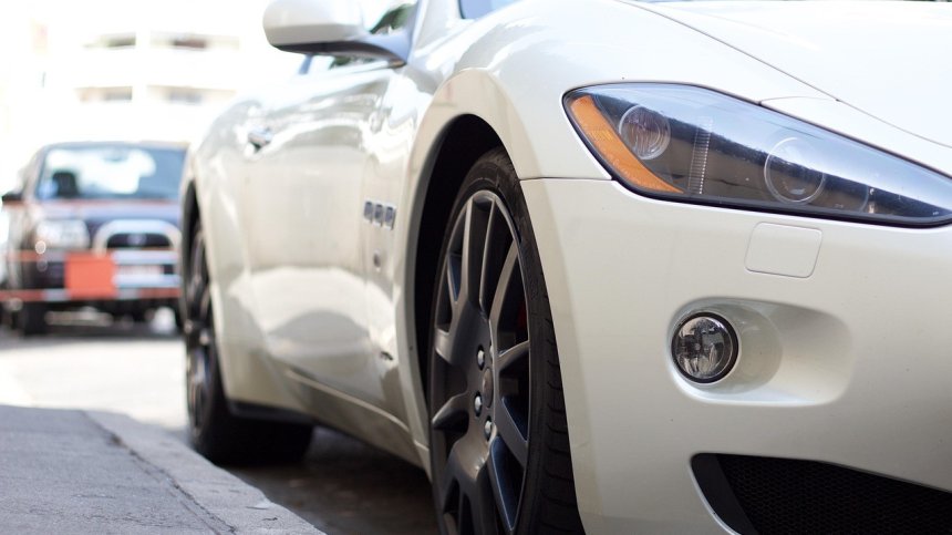 Свръхлуксозните коли, регистрирани в България през 2025 г.