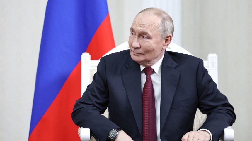 Мирните преговори буксуват: САЩ и Украйна без договорка, Путин чака Уиткоф