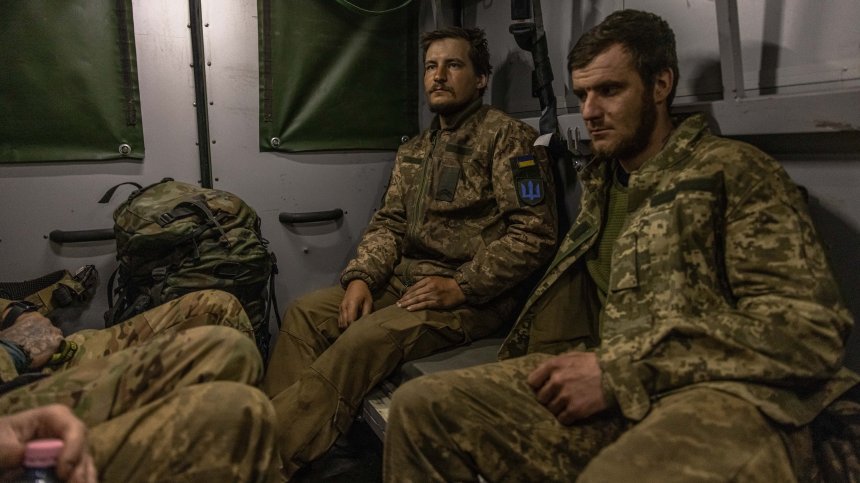 Украински войници: Не се страхуваме да умрем, страхуваме се да не останем инвалиди