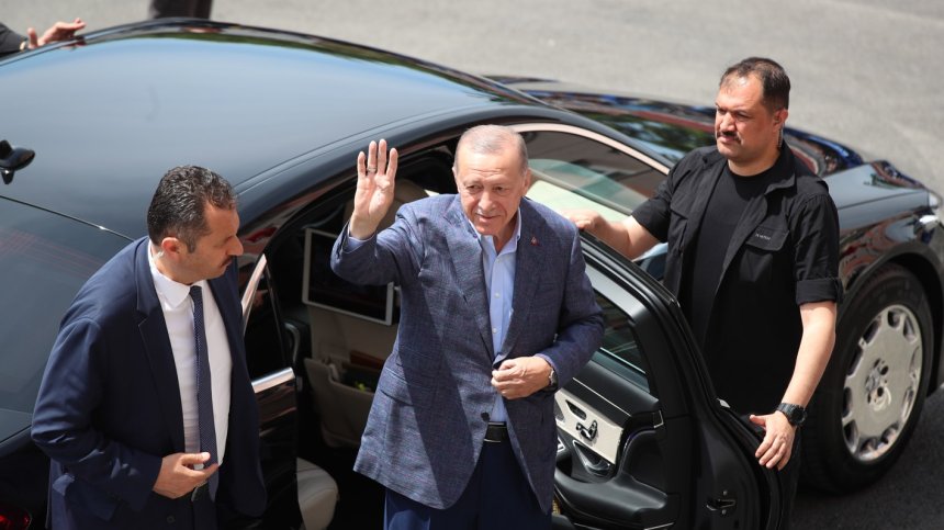Най-важният вот от 50 години насам: Ердоган обеща мирно да отстъпи властта, ако загуби