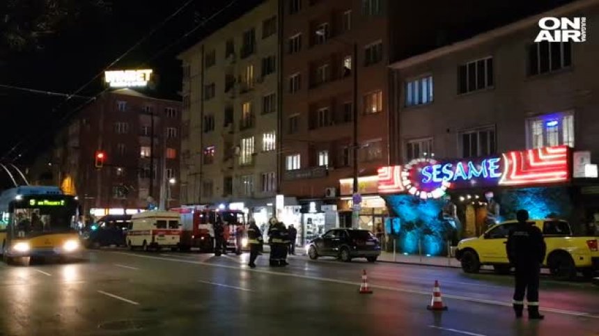Пожар горя в жилищна сграда на "Петте кьошета" в столицата