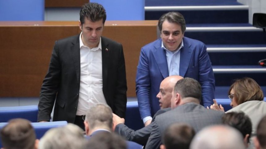 Кирил Петков обвини ГЕРБ и Делян Пеевски за действията на прокуратурата